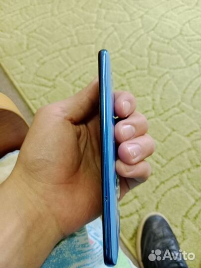 Samsung Galaxy A40, 4/64 ГБ