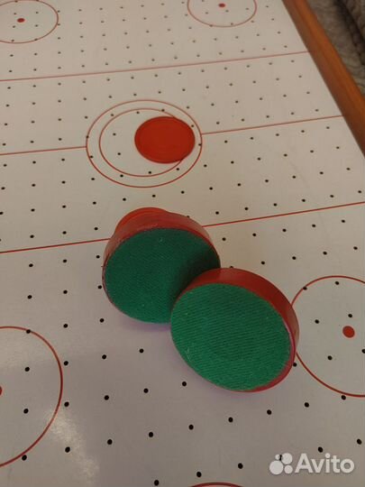 Настольный аэрохоккей