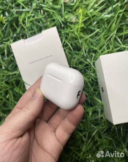 Apple AirPods Pro 2 (2nd generation)