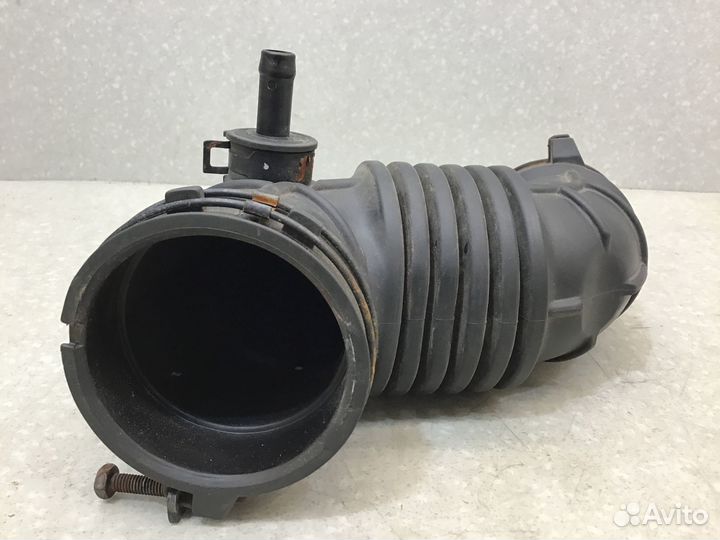 Патрубок воздушного фильтра Hyundai Solaris 2017