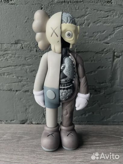 Коллекционные игрушки kaws (20см)