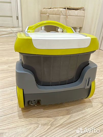 Пылесос Zelmer Aquawelt Plus