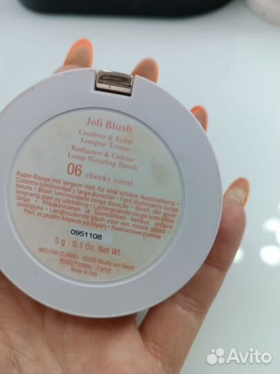 Румяна clarins