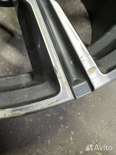 Диск r20 bmw x5 g05 740 стиль задний