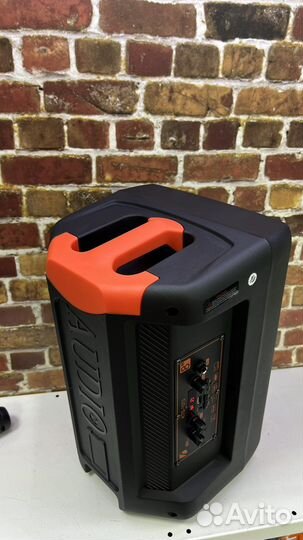 Продам портативную блютуз колонку KTS-1573 Новая