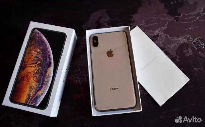 iPhone XS max 64 gb gold