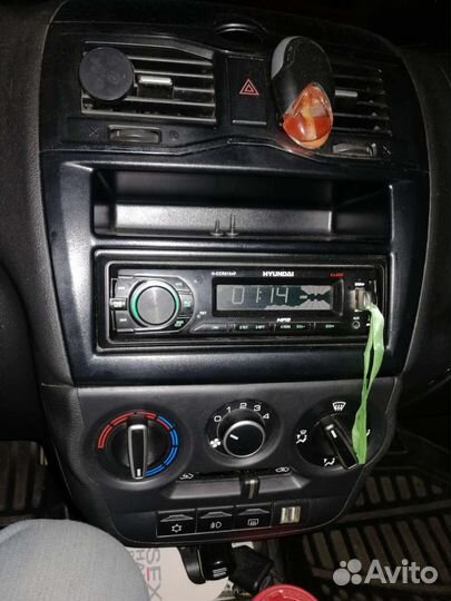 Автомагнитола