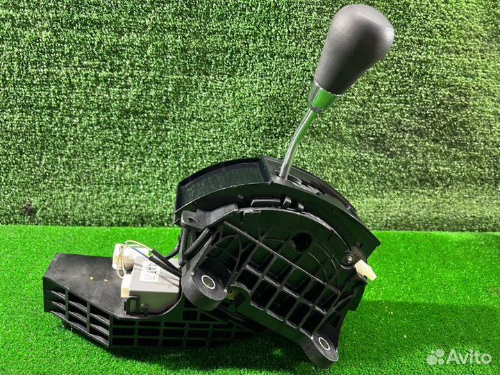 Селектор АКПП Toyota Ractis NCP105 1NZ-FE 2007