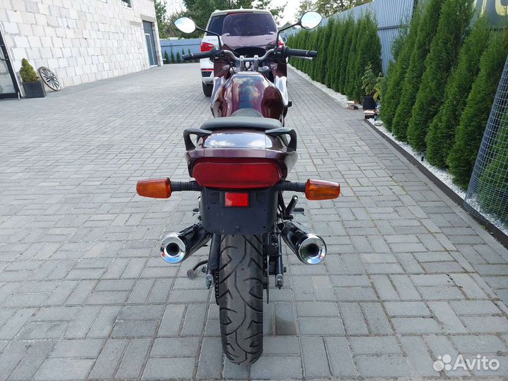 Yamaha XJ600S