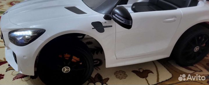 Детский электромобиль mercedes amg gt