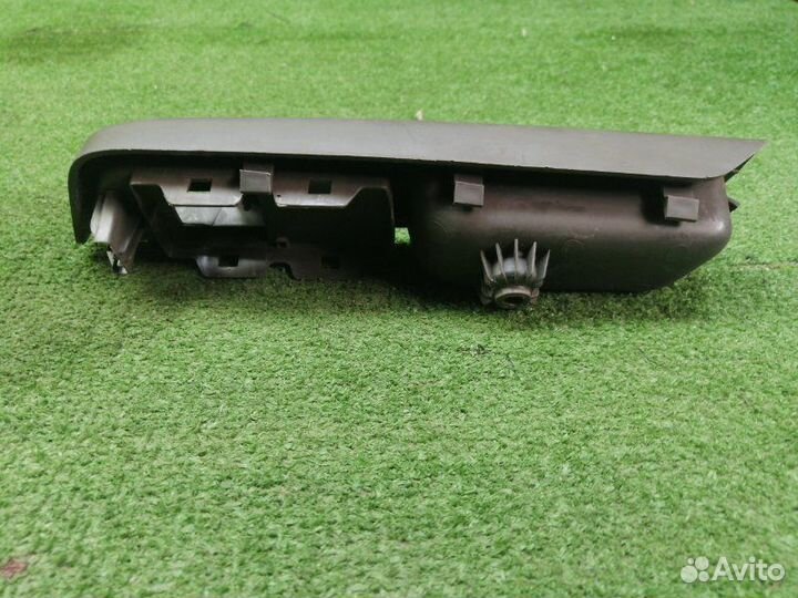 Накладка блока управления стеклоподъемниками