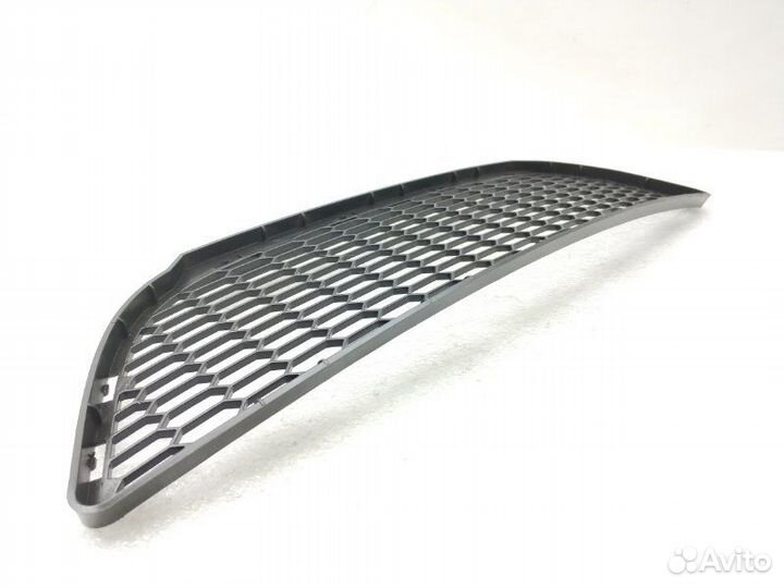 Решетка в бампер Bmw 3-Series E90 2.5