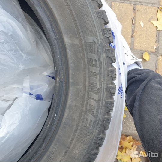 Laufenn I Fit Ice LW 71 205/55 R16 91T