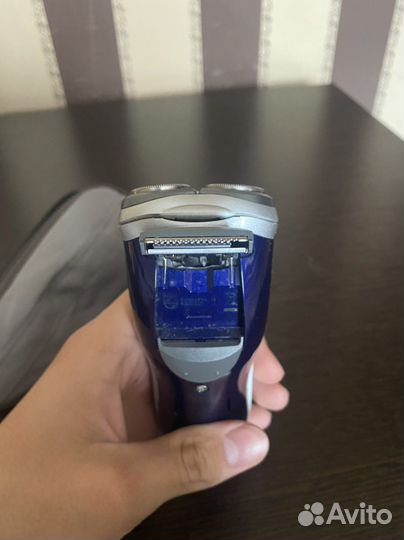 Электробритва с тримерром