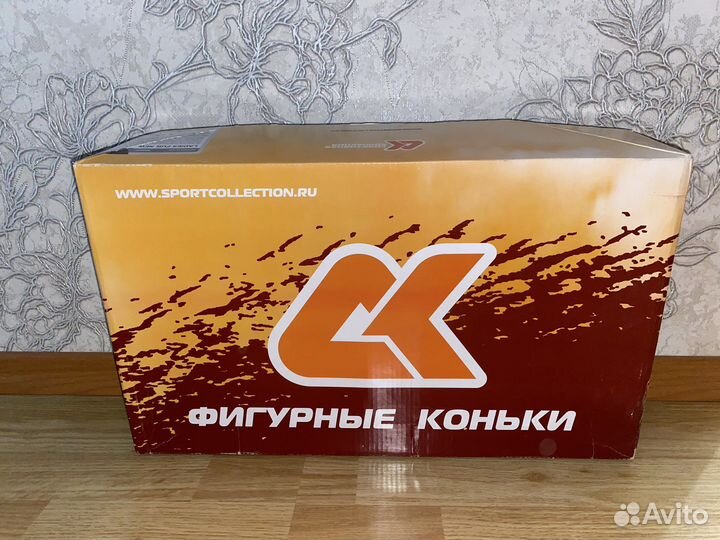 Фигурные коньки размер 42