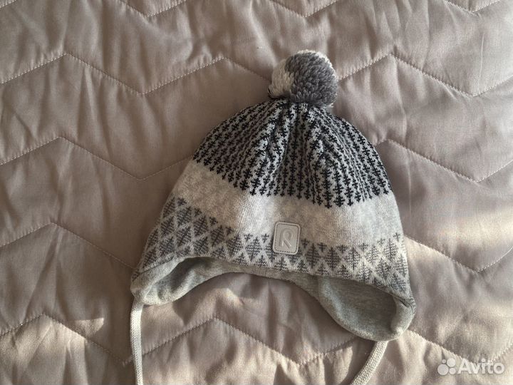 Демисезонная шапка Reima