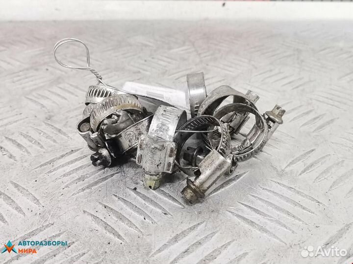 Хомут металлический Ford Cougar 9 1998