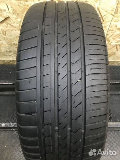 Winrun R330 215/45 R17 91W