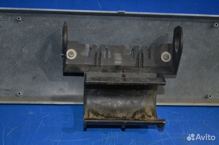 Пластиковая накладка под лобовым стеклом MAN TGA 1