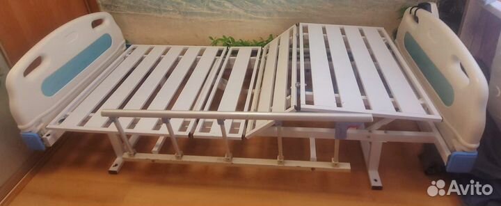 Медицинская кровать для лежачих больных