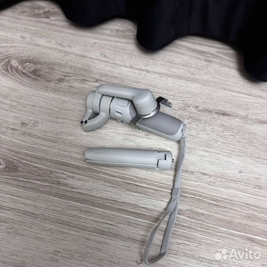 Новый стабилизатор Dji Osmo Mobile 5