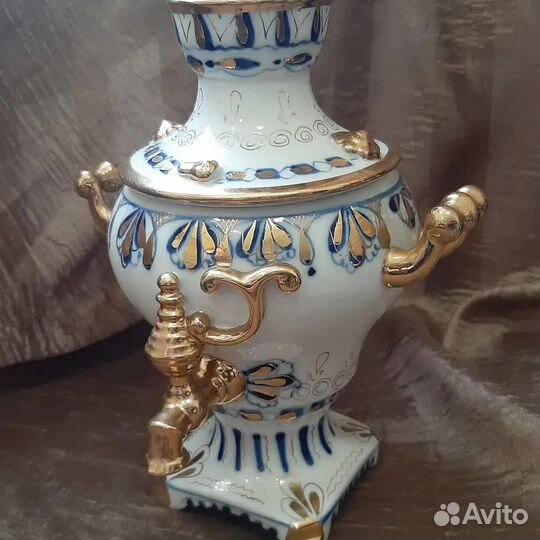 Самовар сувенирный гжель