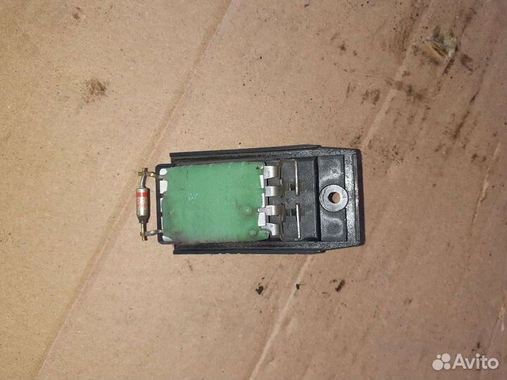 Резистор печки Форд Фокус 1