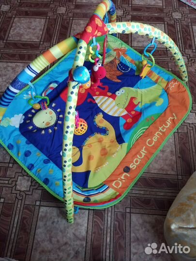 Развивающий коврик