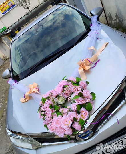Украшение на свадебный автомобиль
