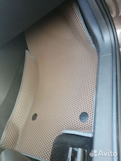 Автоковры водительские EVA Nissan Bassara JU30 Ева