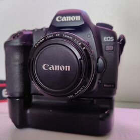 Зеркальный фотоаппарат Canon 5D mark ii