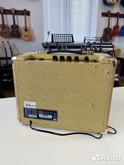 Комбоусилитель Belcat 15 ватт