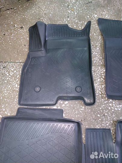 Автомобильные коврики резиновые chery Tiggo 7 pro