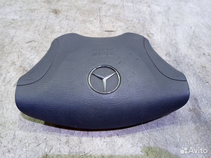 Подушка безопасности в руль