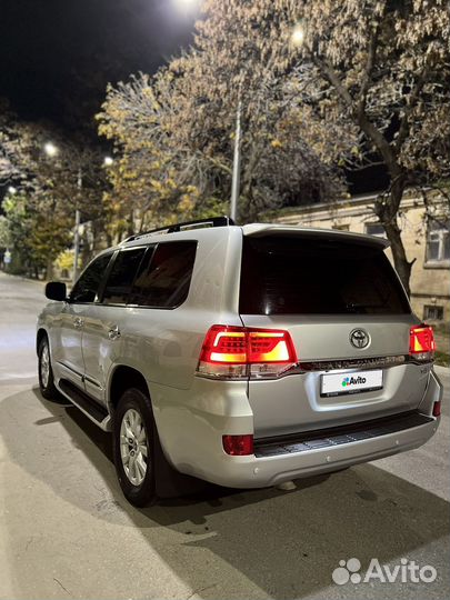 Toyota Land Cruiser 4.6 AT, 2014, 210 000 км