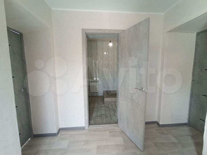 Дом 56 м² на участке 4 сот.