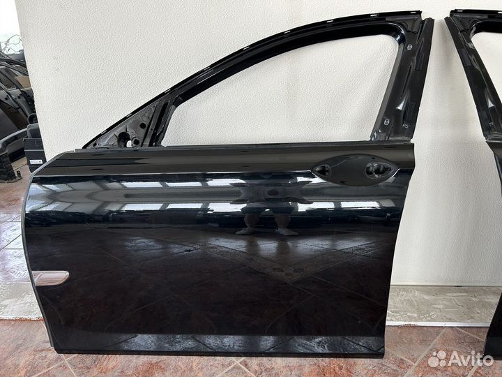 Дверь передняя задняя BMW 7 F01