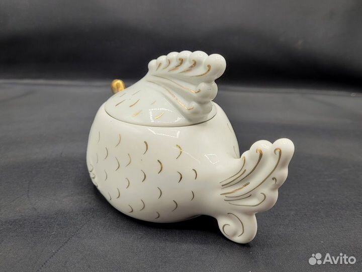 Сахарница шкатулка фарфор Золотая Рыбка Сысерть