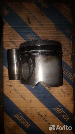 Поршень актрос 130L114 для om 501