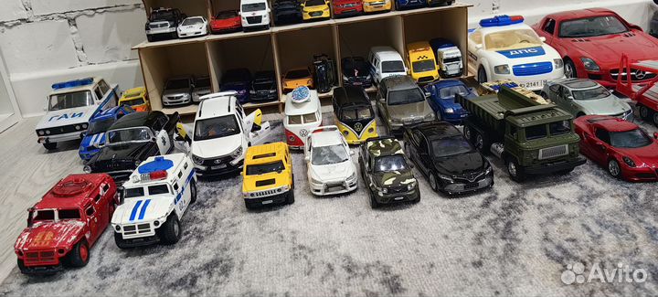 Детские машинки игрушки металлические