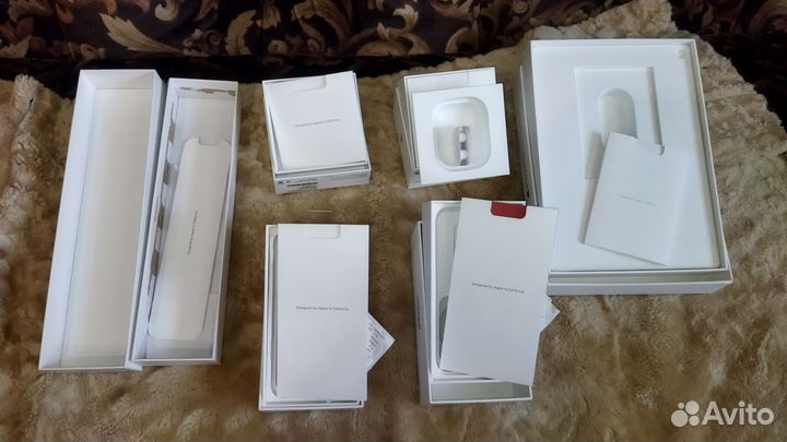 Коробки iPhone Airpods iPad Apple Watch