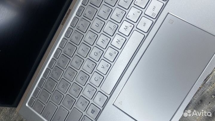 Ноутбук Asus Zenbook 14 UX433FLC