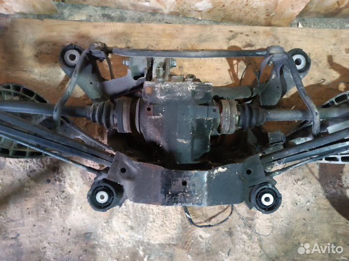 Балка подвески задняя Bmw 3-Series E46 N42B20A