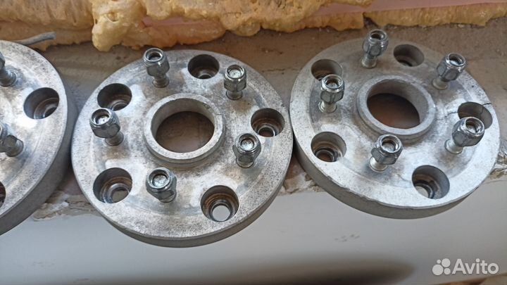 Проставки колесные от Шевроле нива 5х114 3