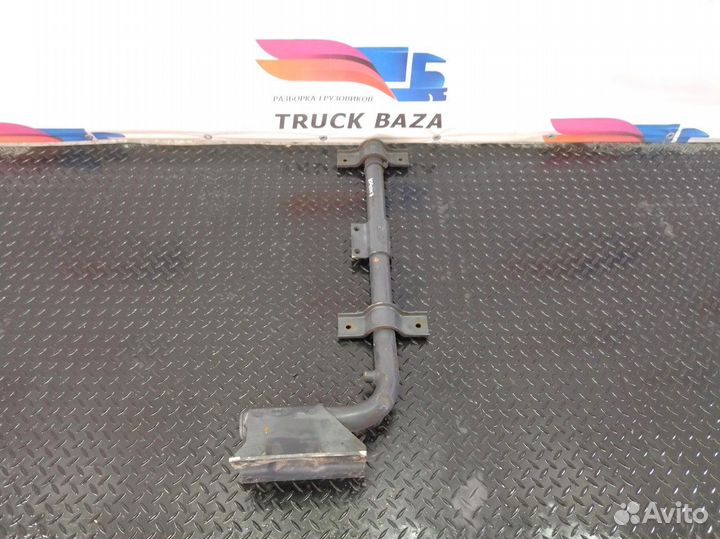 41031950 Кронштейн крыла переднего правого