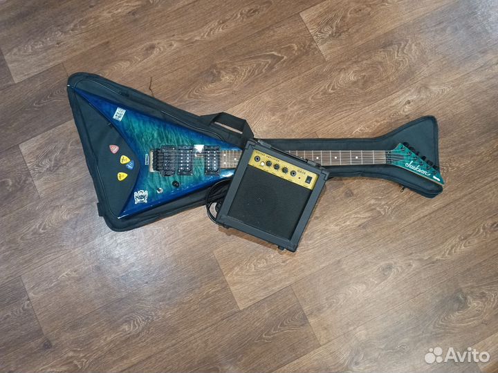 Электрогитара с комбиком