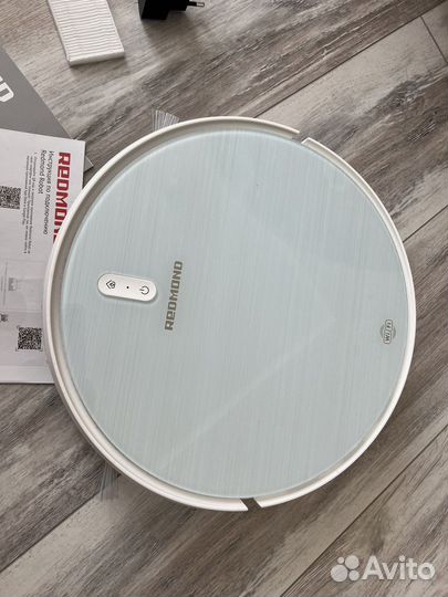 Робот пылесос redmond rv-R640S