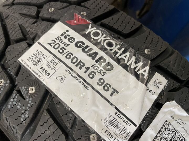 Yokohama Ice Guard Stud IG55 205/60 R16