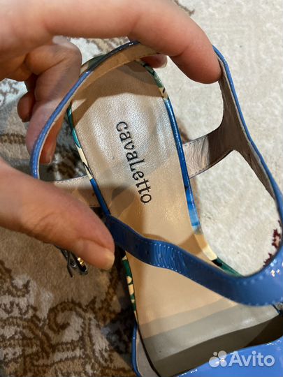 Босоножки женские 36 размер
