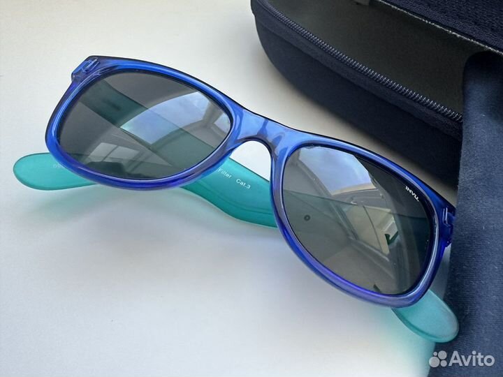 Детские солнечные очки invu